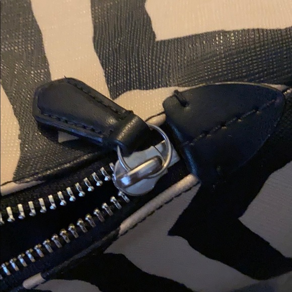 Coach purse - Picture 10 of 11